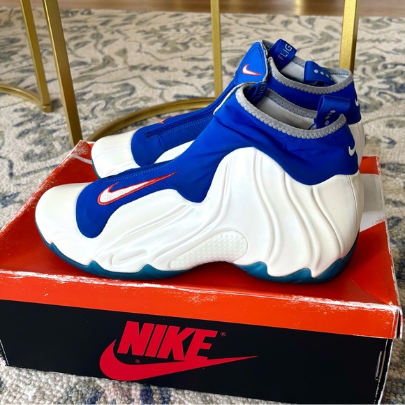 flightposite white blue